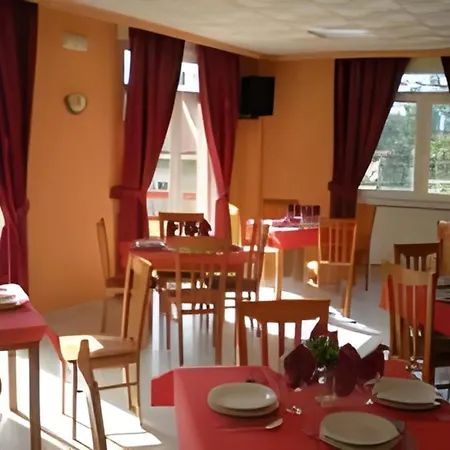 Campestre Chamuinas 2*